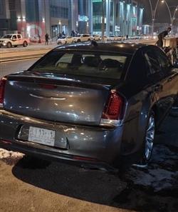 کرایسلەر 300